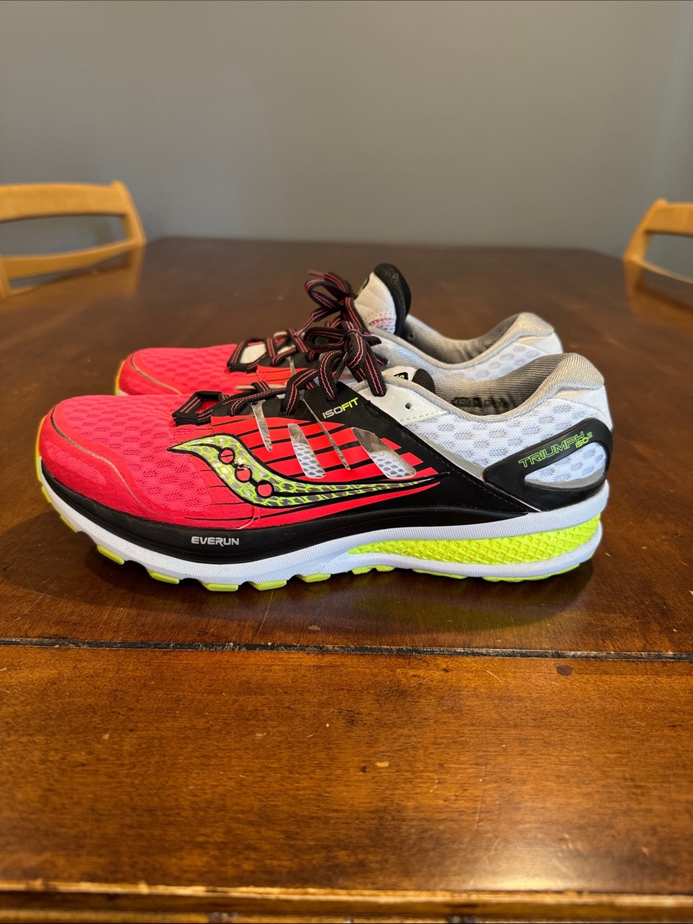 Saucony Women's Running Shoes - Cushioned Support - Picture 6 of 8